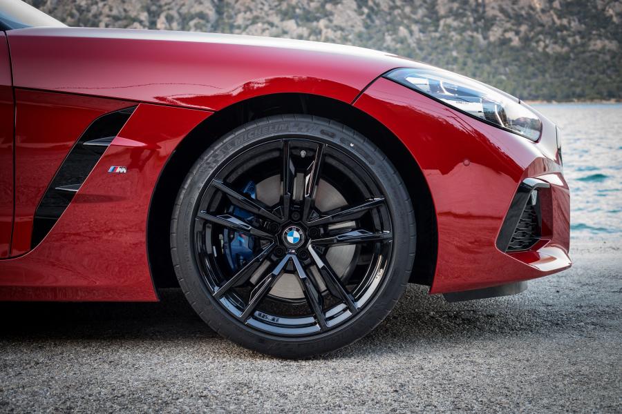 Детали экстерьера BMW Z4 sDrive20i M Sport (G29) 2019 года  (WW) (фото 18 из 40)